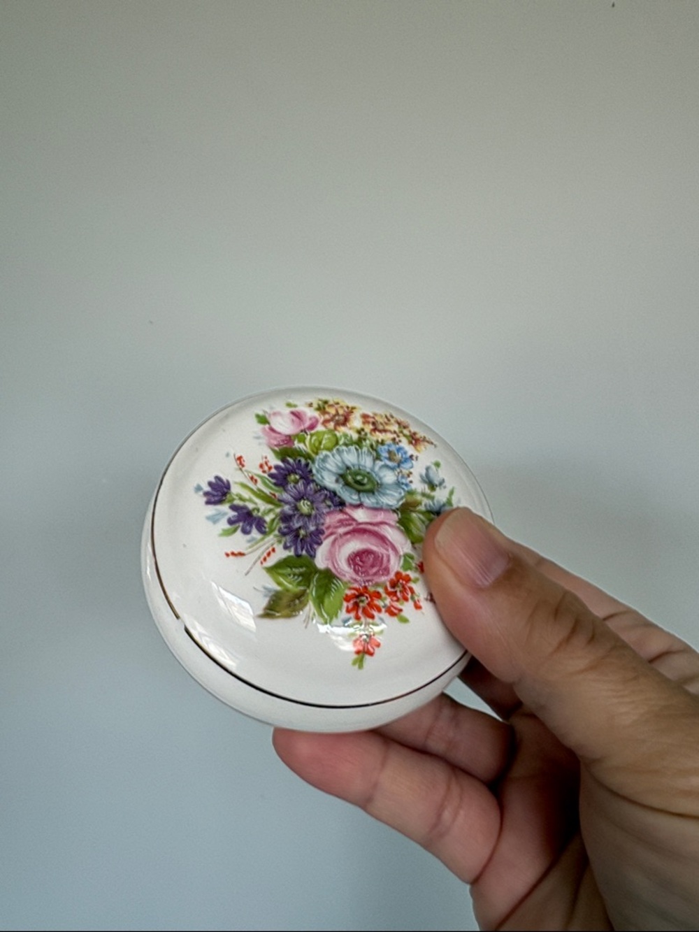 Round Floral Porcelain Trinket Box - Pink & Purple Bouquet